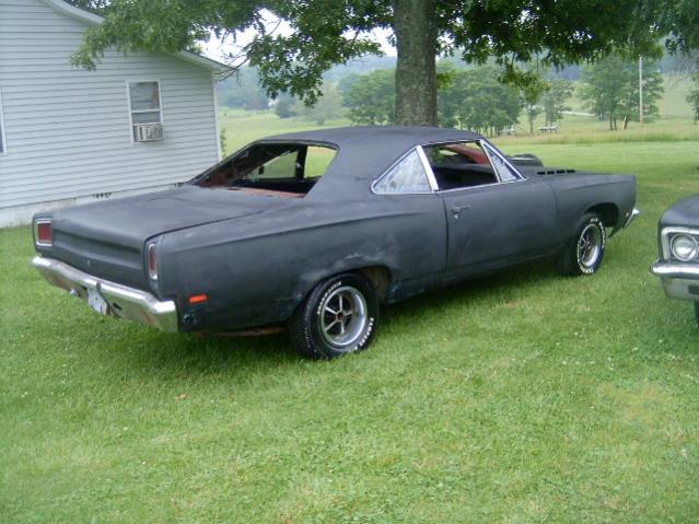 `69 Roadrunner 011.jpg