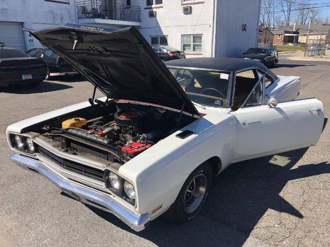69 Roadrunner white on consignment $61k www.classiccardeals.jpg