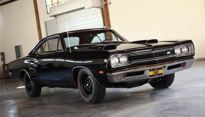 69_super_bee_426_hemi_hardtop_1969_1.jpg