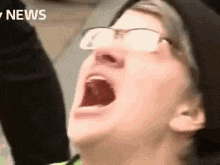 6F54F9DD-3543-4858-9582-BFD78F6ABB8B.gif