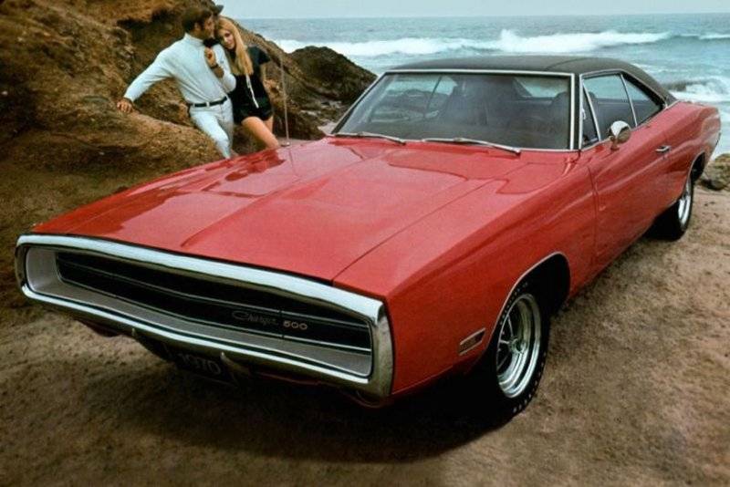 70 charger.jpg