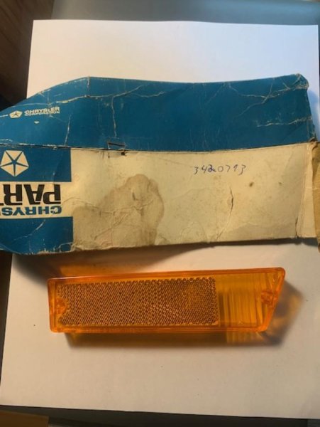 70 charger nos lens..jpg