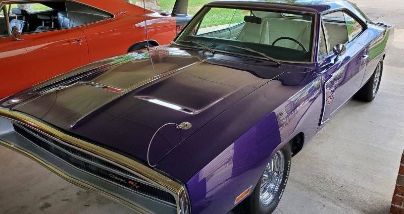 '70 Dodge Charger RT (44).jpg