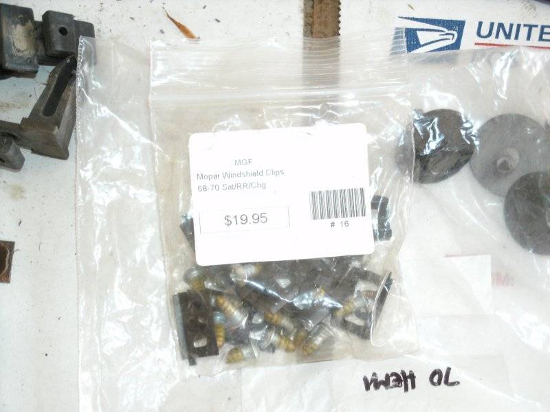 70 RR Bolts and NEW BB Carter fuel pump 006.JPG