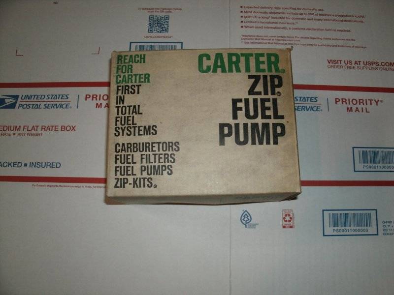 70 RR Bolts and NEW BB Carter fuel pump 012.JPG