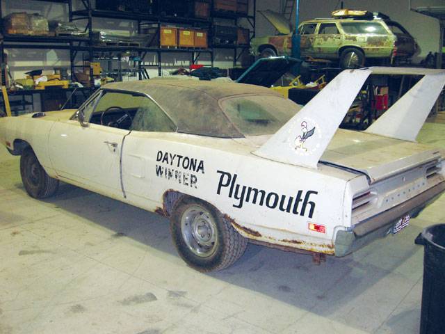 70 Superbird Daytona Winner Pettybird FBBO.jpg