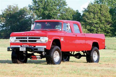 70 W-200 Power Wagon Crewcab Cummins transplant red lifted.jpg