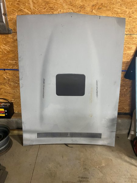 71 AG Hood 1.jpg