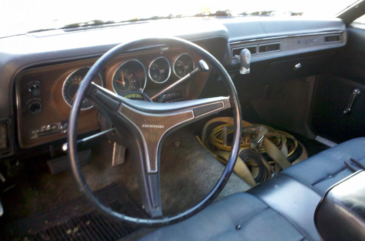 71 charger interior.jpg