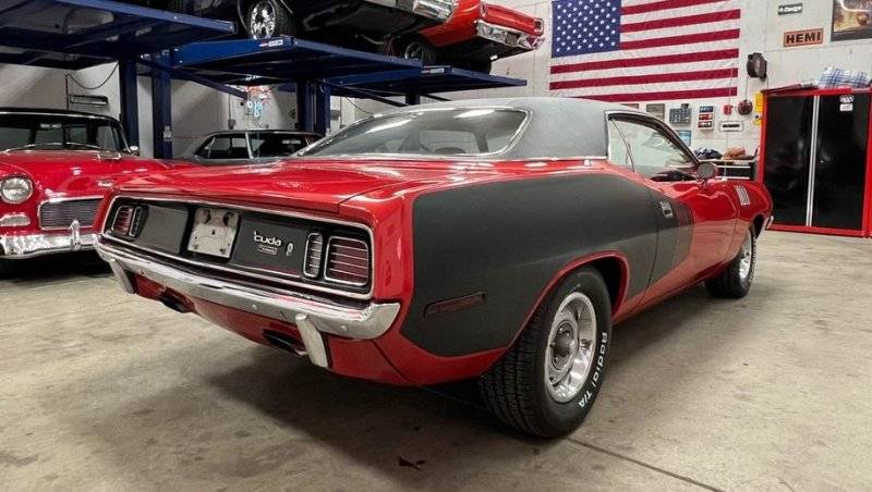 '71 Plymouth Hemi 'Cuda (51).jpg