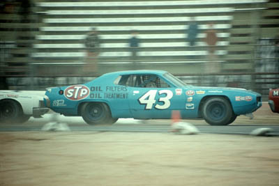 71 Roadrunner Nascar #43 Richard Petty's ride #5.jpg