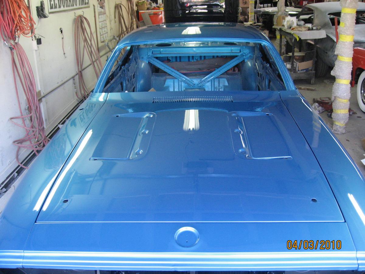 71GTX 061 Hood 04-03-10.jpg