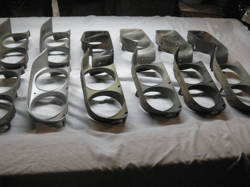 72 Road runner head light bezels.png