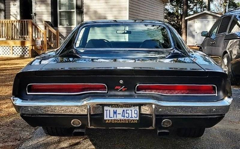 727 '69 Dodge Charger RT.jpg