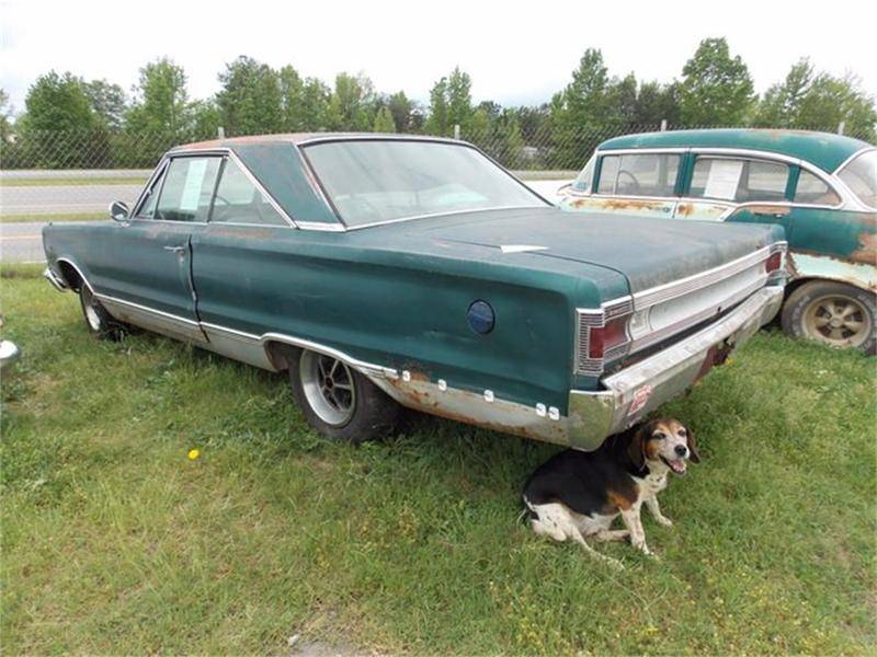 7436371-1967-plymouth-satellite-std.jpg