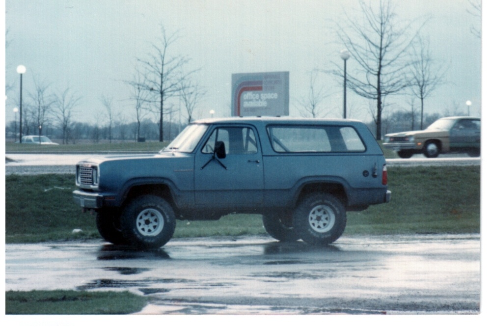 77Ramcharger.jpg