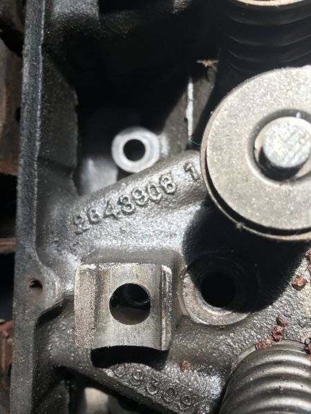 908 Cylinder Head.JPG