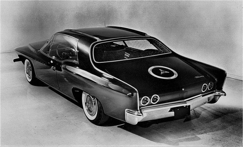 933 1961 Dodge Flitewing Concept Car.jpg