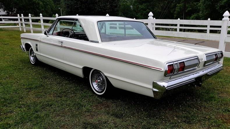 949 1966 Plymouth Fury II.jpg
