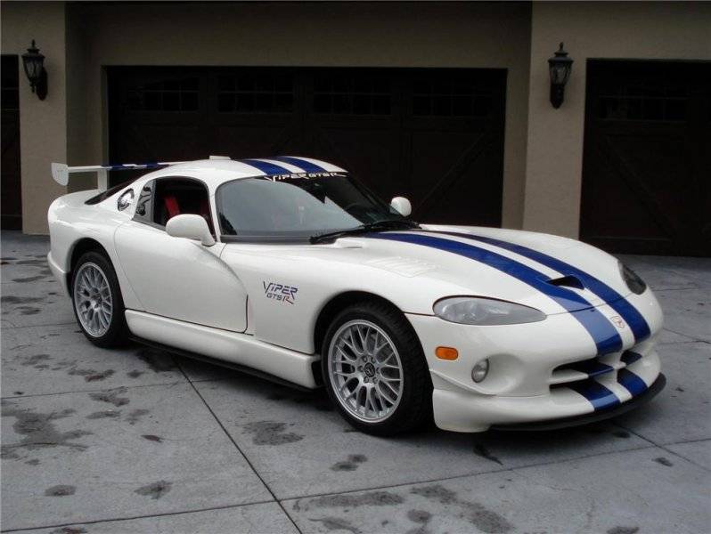 98 Viper GTS-R white blue.jpg