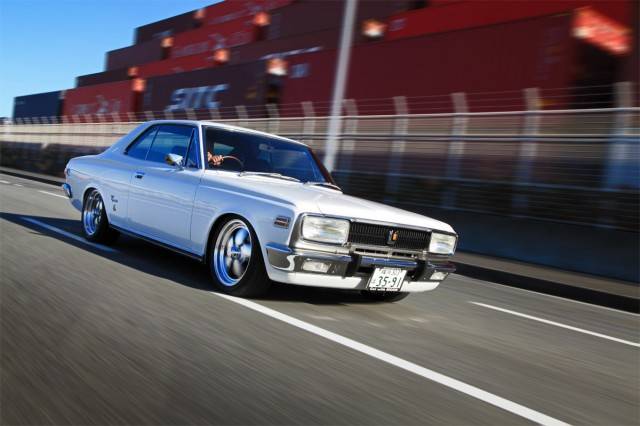 _Mooneyes-1JZ-1970-Toyota-Crown-MS51-HT-05-640x426.jpg