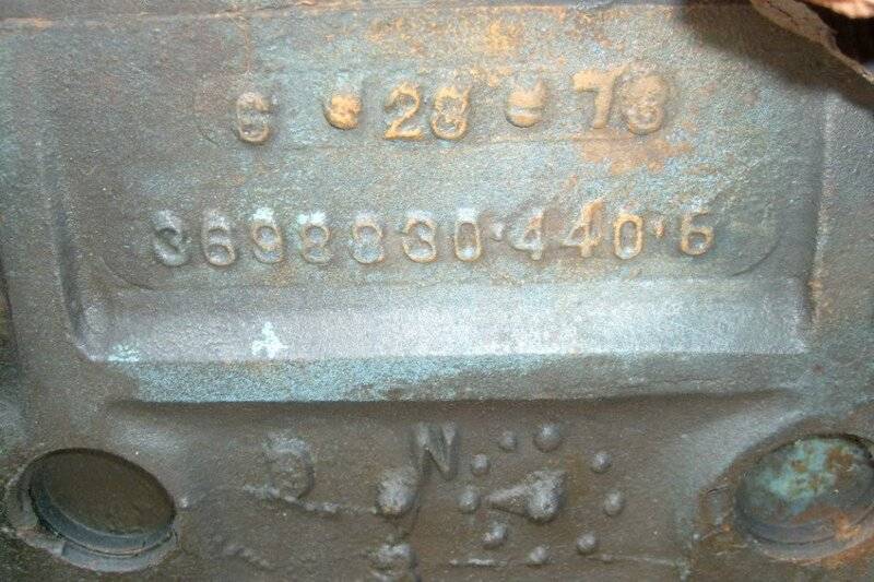a-guide-to-mopar-v8-cylinder-head-and-block-casting-numbers-2018-07-30_20-37-49_539308-960x640.jpg