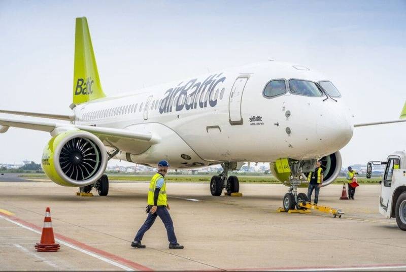A220-Asia-Pacific-tour-–-Phnom-Penh-e1593992790648-1000x670.jpg