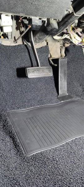AcceleratorPedal.jpg