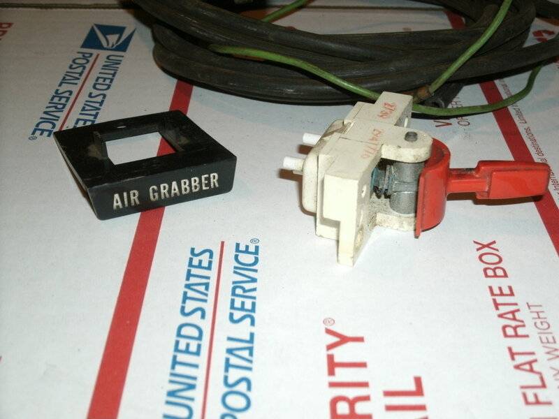 AG parts solenoids 004.JPG