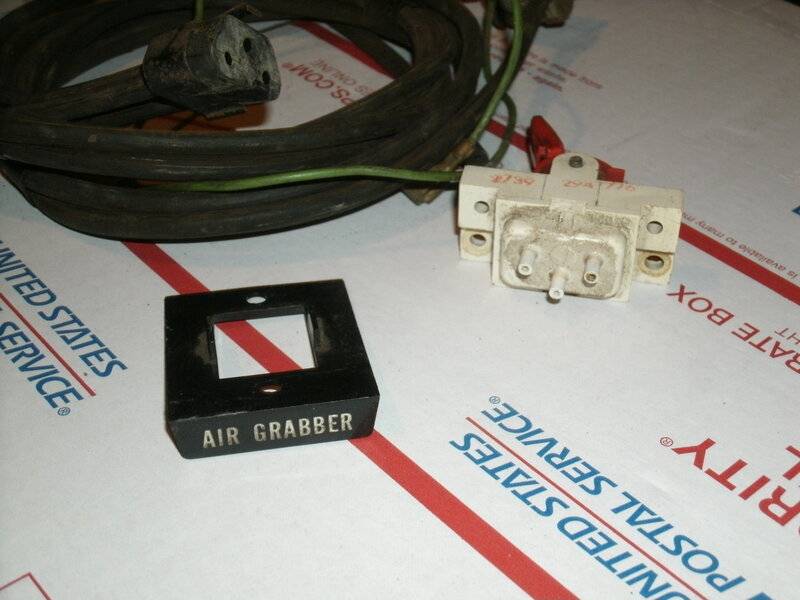 AG parts solenoids 005.JPG