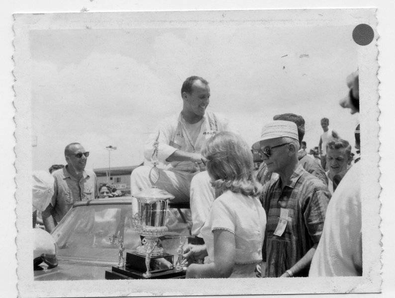 AJ Foyt Winners circle Daytona Firecraker 400 1964.jpg