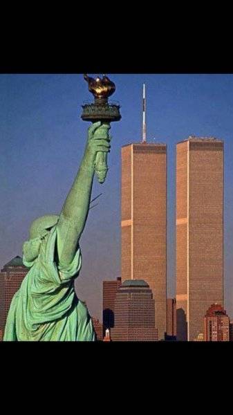 American 9-11 Twin Towers World Trade Center -tribute to 9-11-2001-.jpg