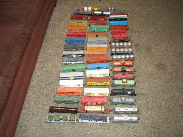 AMERICAN FLYER TRAINS 006 (Small).JPG