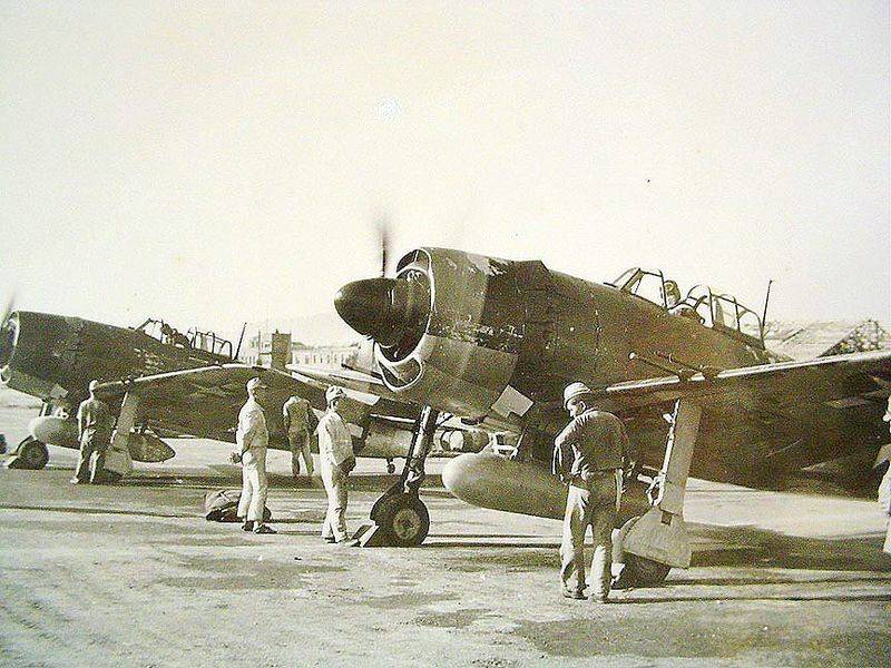 are-engines-run-up-by-former-ijnas-groundcrew-1945.jpg