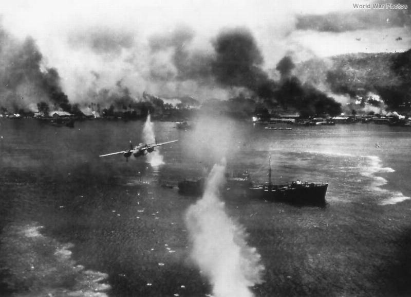 B-25_Blasts_Japanese_Ship_at_Rabaul_1943.jpg