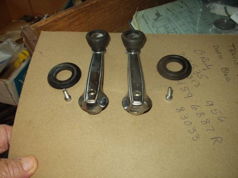 B BODY WINDOW CRANKS 2.JPG