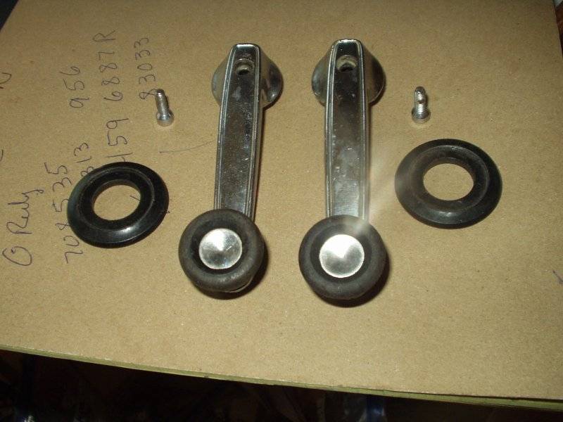 B BODY WINDOW CRANKS.JPG