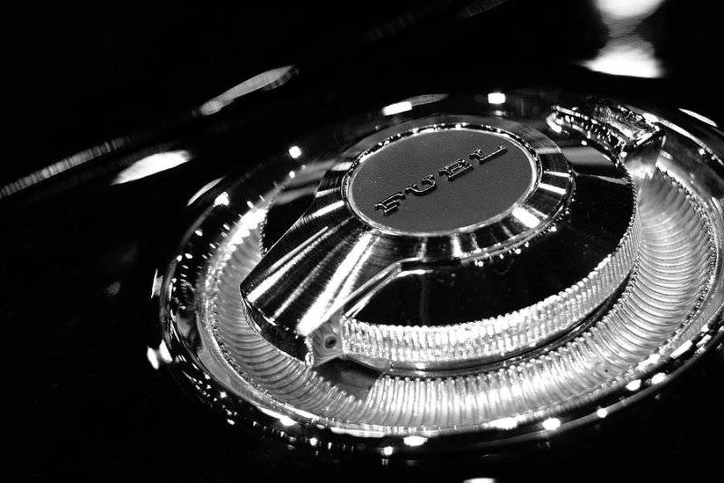 B&W 1968 Dodge Charger Fuel Cap.jpg