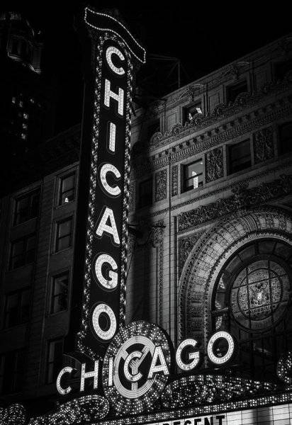 B&W Chicago Theatre.jpg