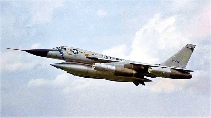 B58Hustlerenhanced1967photo.jpg