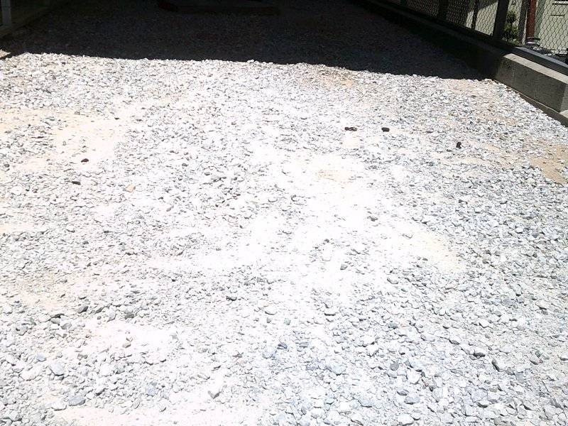 Back yard gravel burnout by Baron 003.JPG
