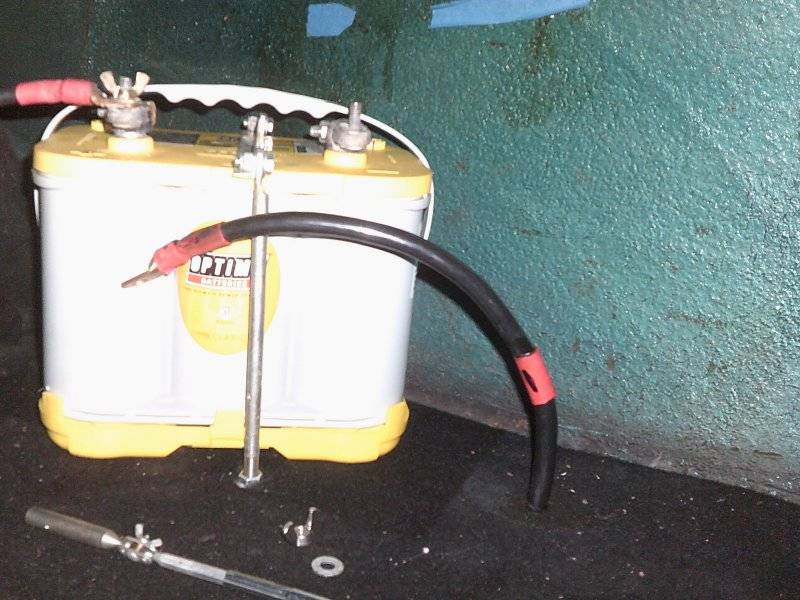 Battery chargers & Optima Yellow Top deep Cycle Battery 003.JPG
