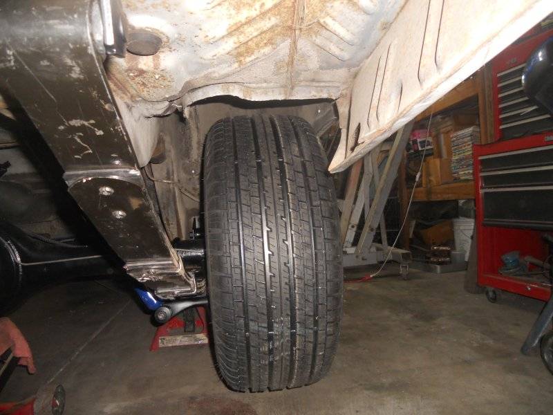 belvedere tire.JPG