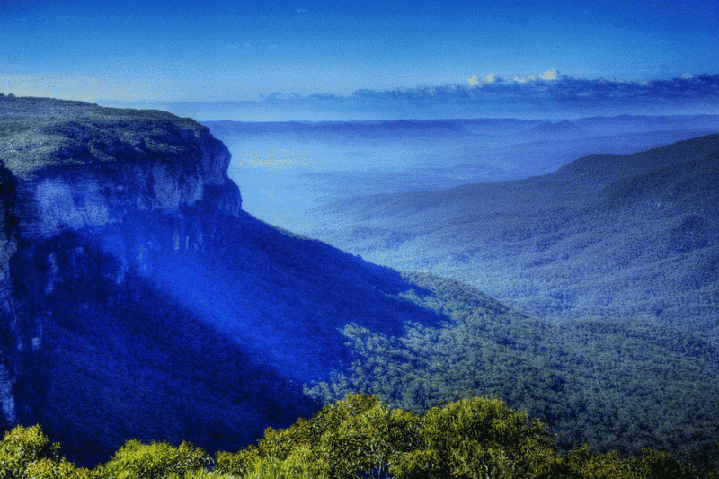 Blue-Blue-Mountains-1024x682.gif