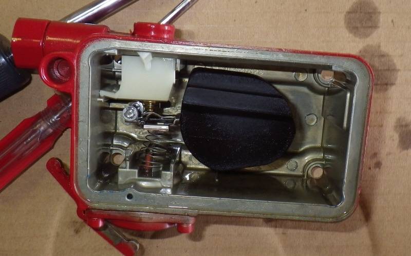BoatCarb2.jpg