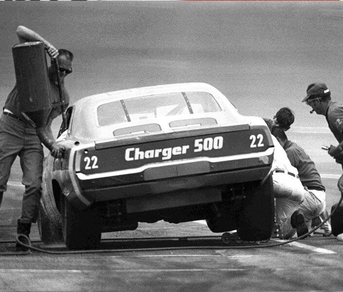 bobby-allison.jpg