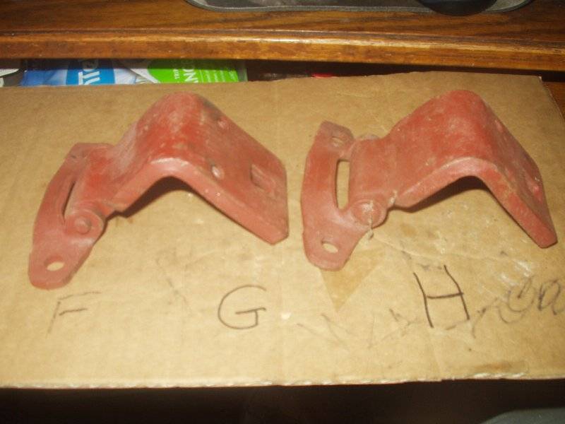 BODY HINGES 2.JPG