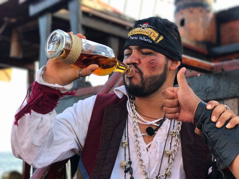 booze-and-pirates.jpg