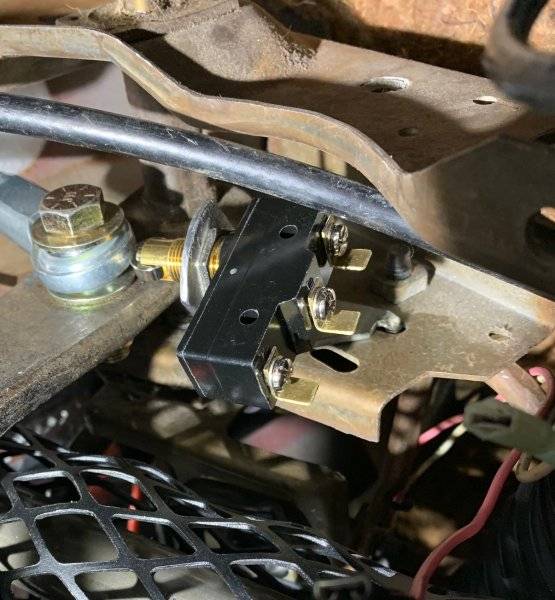 Brake switch.jpg