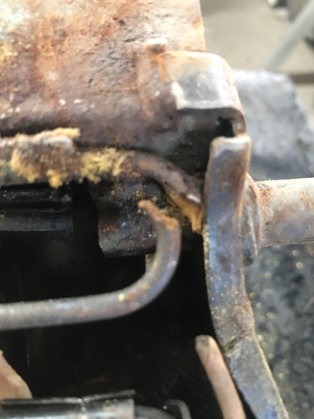 Broken Seat Spring.JPG
